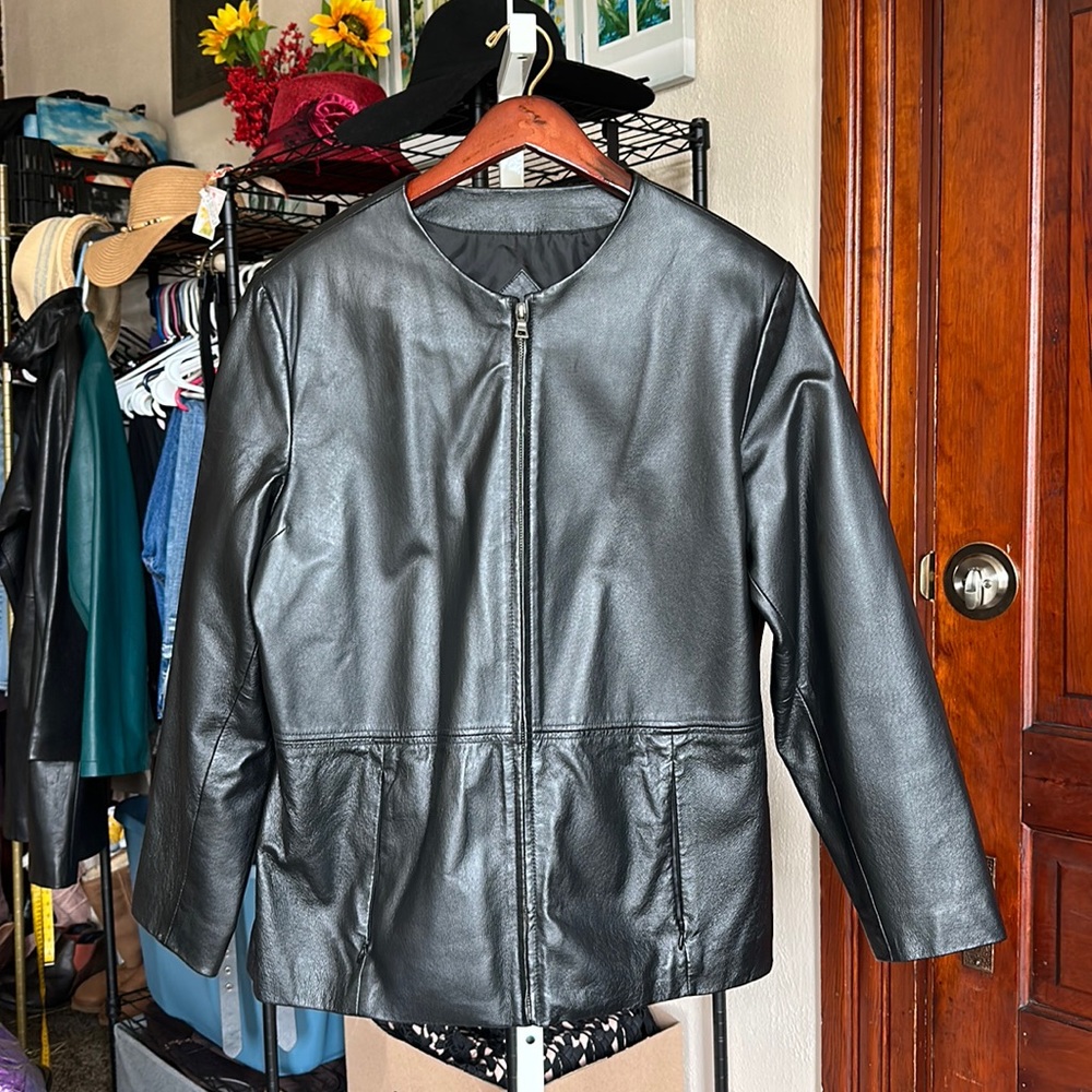EUC Massini Black Leather Jacket XL
